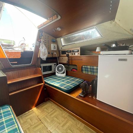 Yacht Studio Galarne Saint-Raphaël Exteriör bild